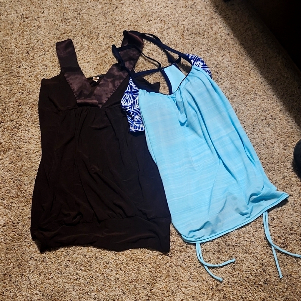 2 Stylish Black and Blue Sleeveless Tops